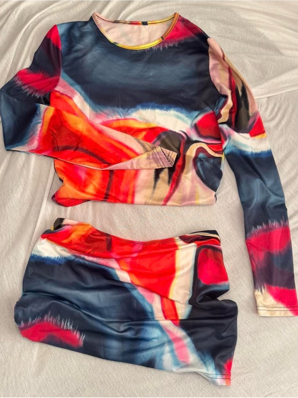 Abstract Multicolor Two-Piece Set - Red, Navy & Cream